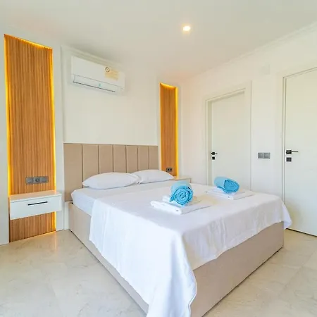 With A Pool In Kalkan 1 Apartment